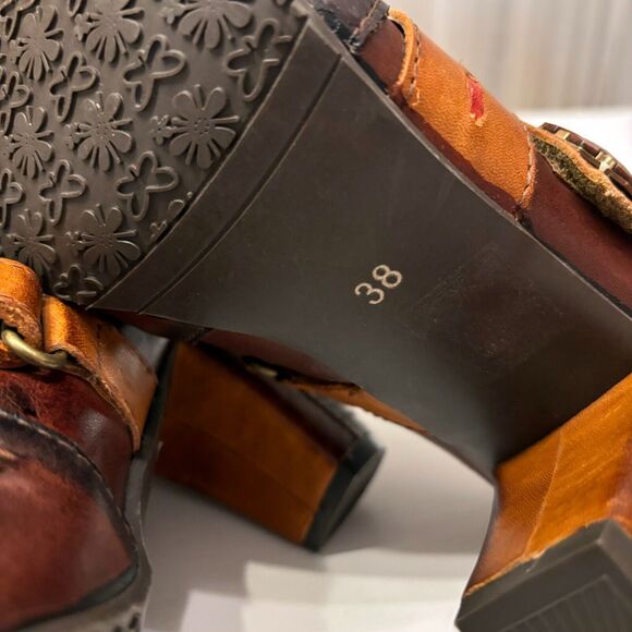 L'Artiste Spring Step Wondrous Brown Leather Ankle Booties EU Size‎ 38 US Size 7 - Picture 11 of 12